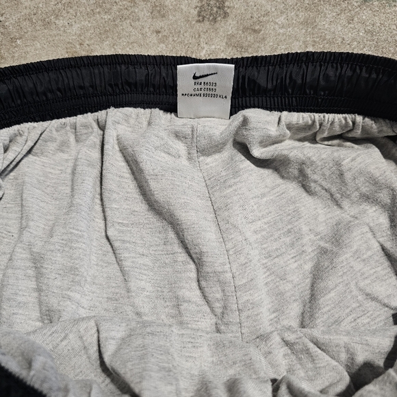 90's Vintage Nike Track Pants - Picture 4 of 7